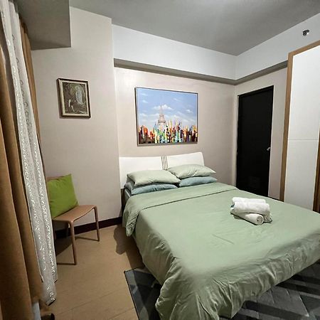 Manhattan Heights Towerb In Araneta Cubao 5Mins Walk To Smart Araneta Manila Exterior foto