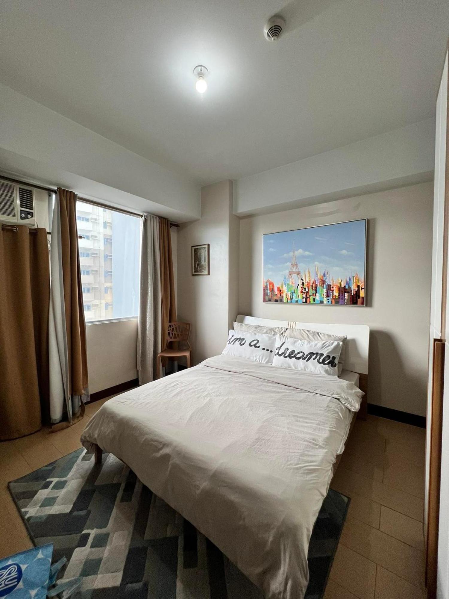 Manhattan Heights Towerb In Araneta Cubao 5Mins Walk To Smart Araneta Manila Exterior foto